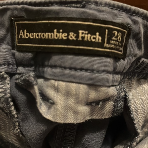 Blue Costal Short - Abercrombie & Fitch - Picture 3 of 3